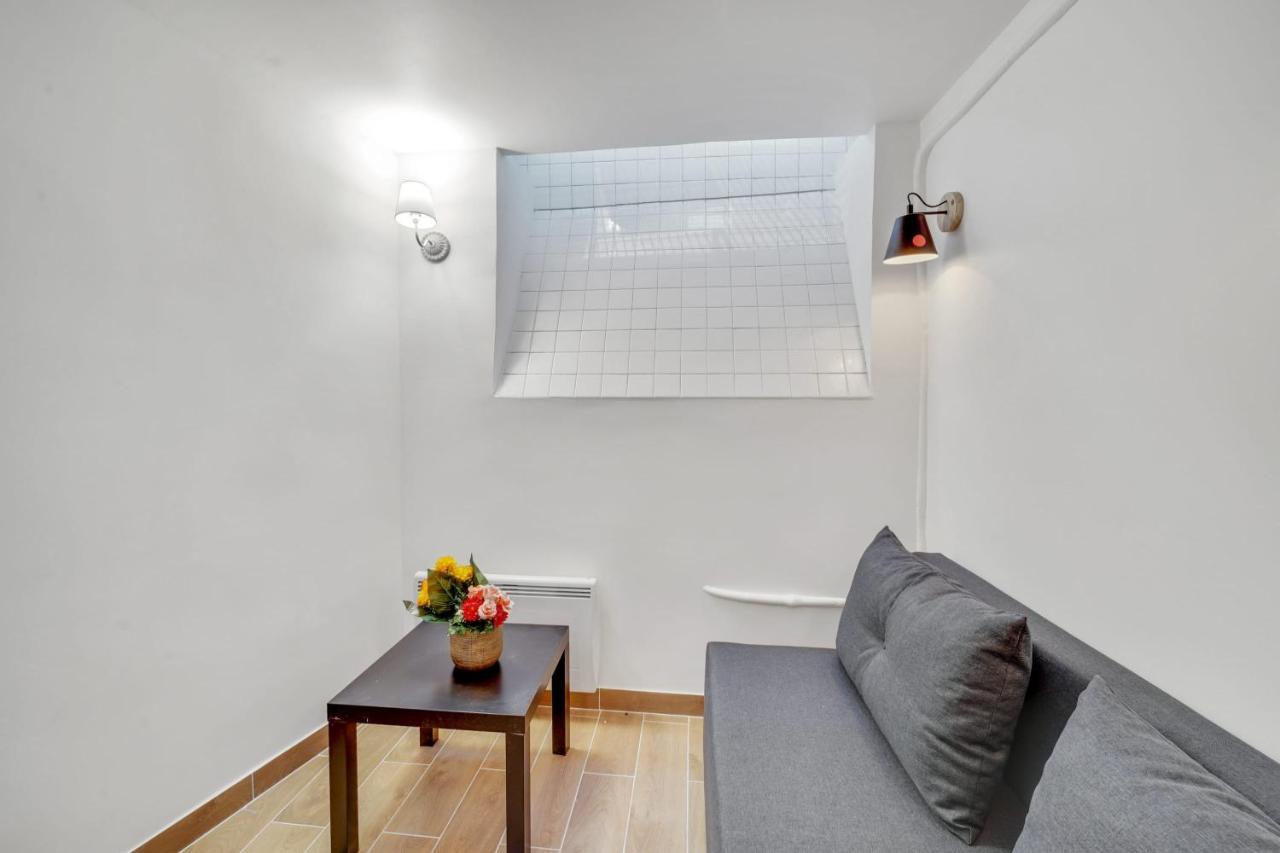 Appartamento Loft In Heart Of Paris Moulin Rouge Esterno foto