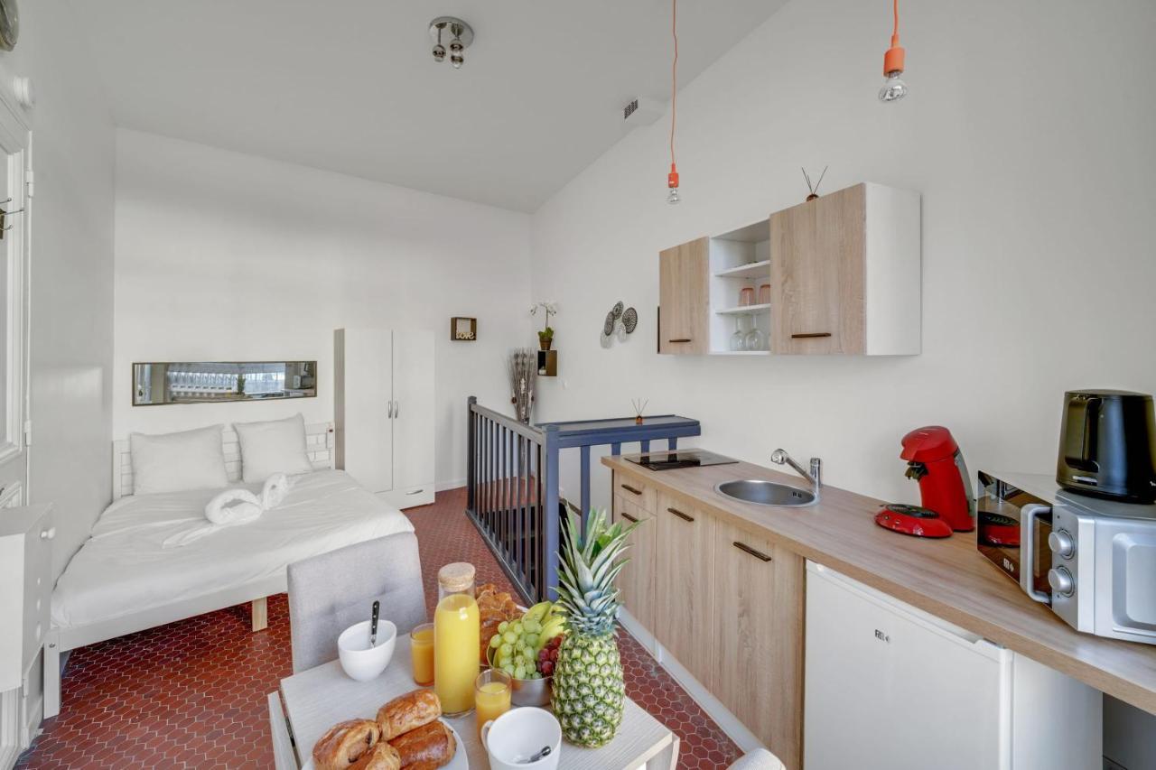 Appartamento Loft In Heart Of Paris Moulin Rouge Esterno foto